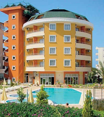 alaiye-resort-02.jpg