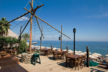 amara_club_marine3.jpg
