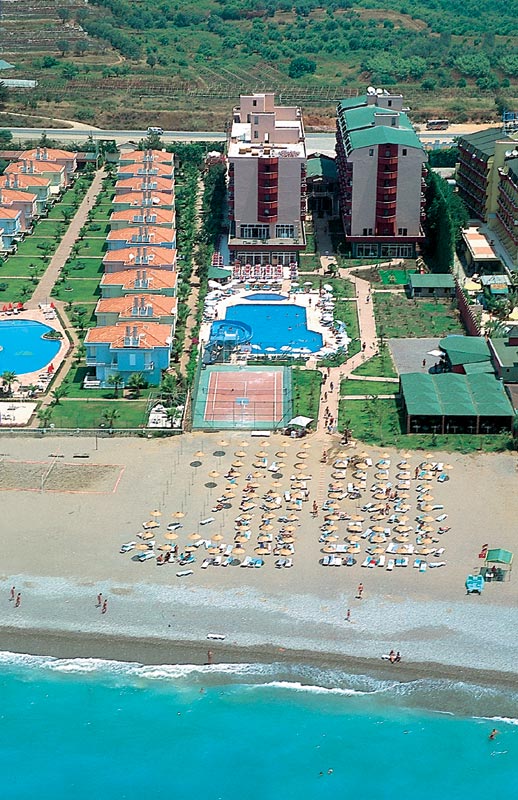 celes-beach1.jpg