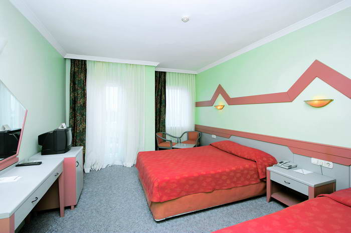 golden_beach_8.jpg