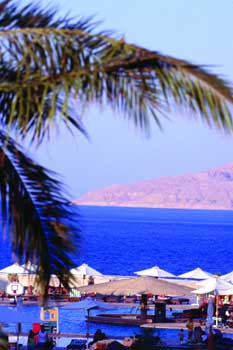 hauzabeachresort3.jpg