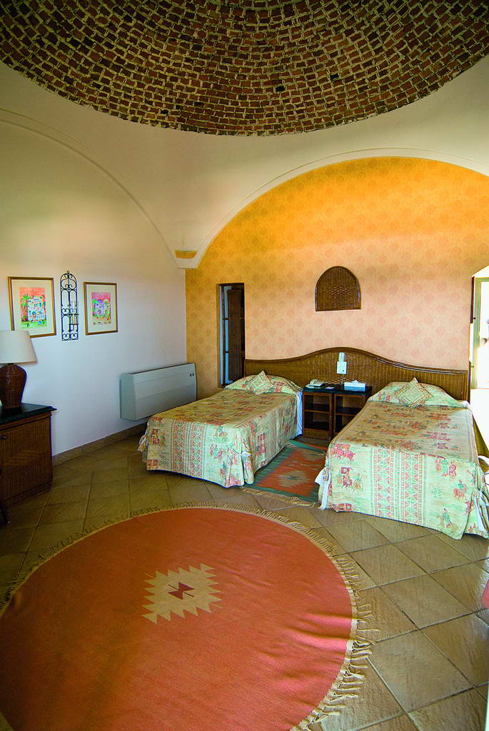 kahramana beach resort marsa alam 
