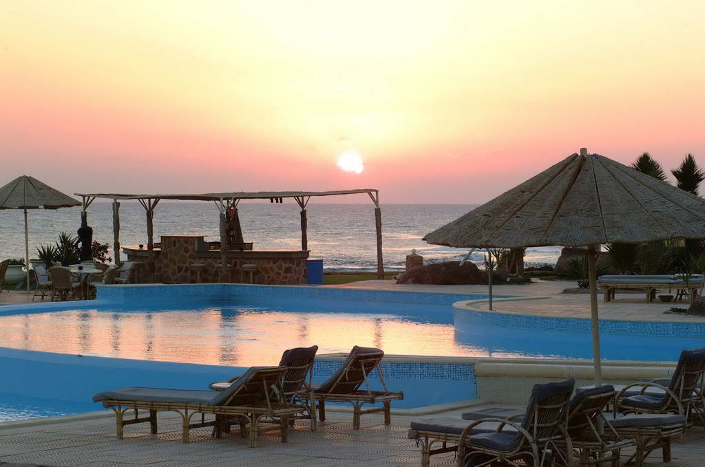kahramana beach resort marsa alam 