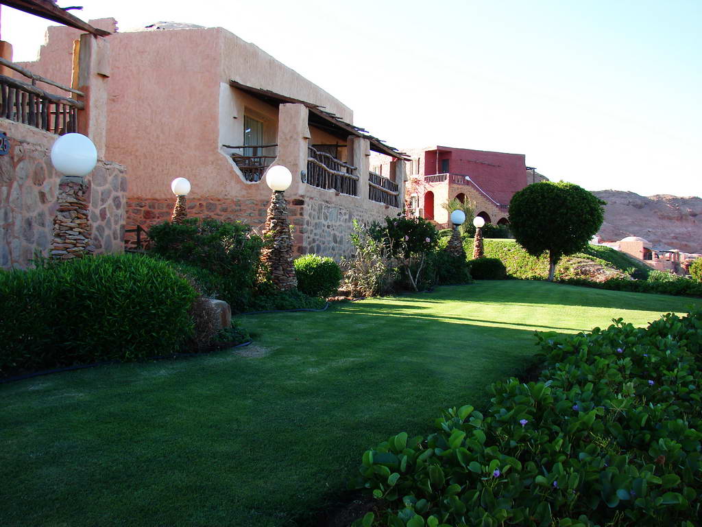 kahramana beach resort marsa alam 