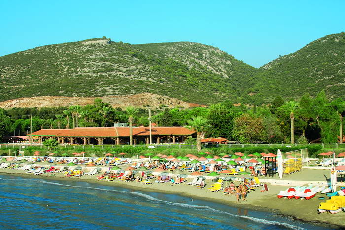 kostur_club04.jpg