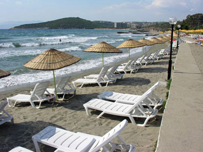 kustur-beach1_b.jpg