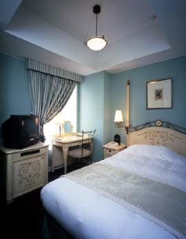 montereylasoeurginza6.jpg