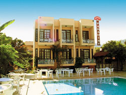 paradisehotel2.jpg