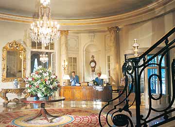 ritz1.jpg
