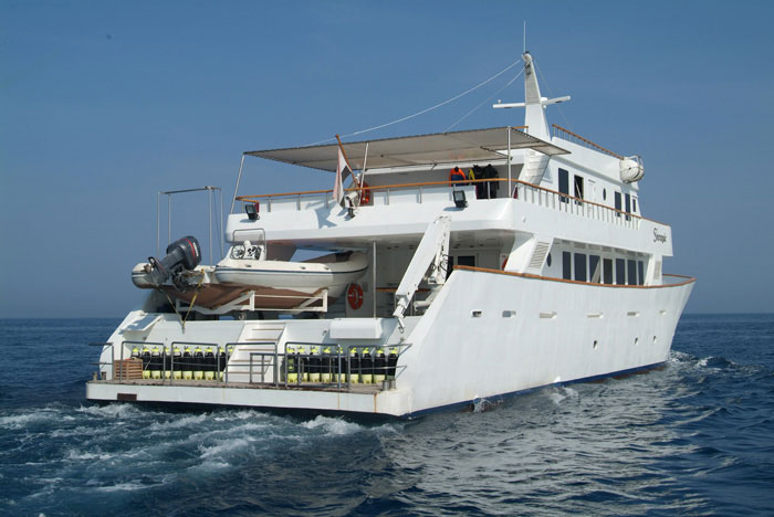       M/Y Sherazade dive deck