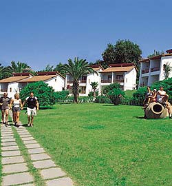 sideholidayvillage6.jpg