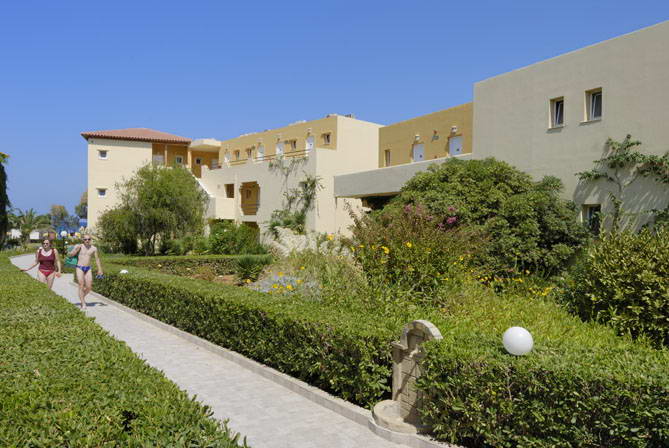 , . ,  Vantaris beach 4*